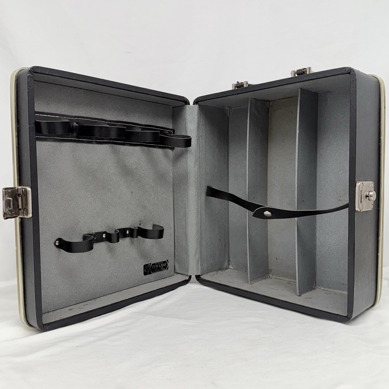 Vintage Ever-Wear Original Trav-L-Bar Portable Liquor Travel Bar Case Black 13”