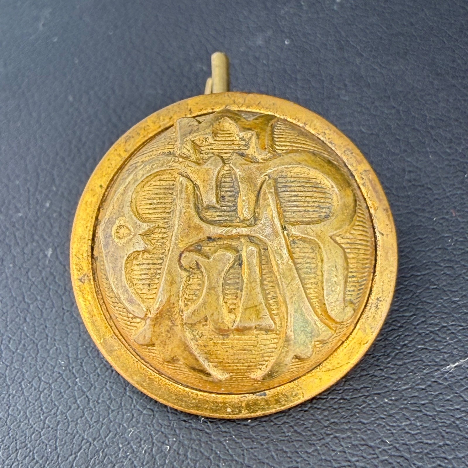 Vintage GAR Grand Army of the Republic Button Brass Military Uniform Gold Tone