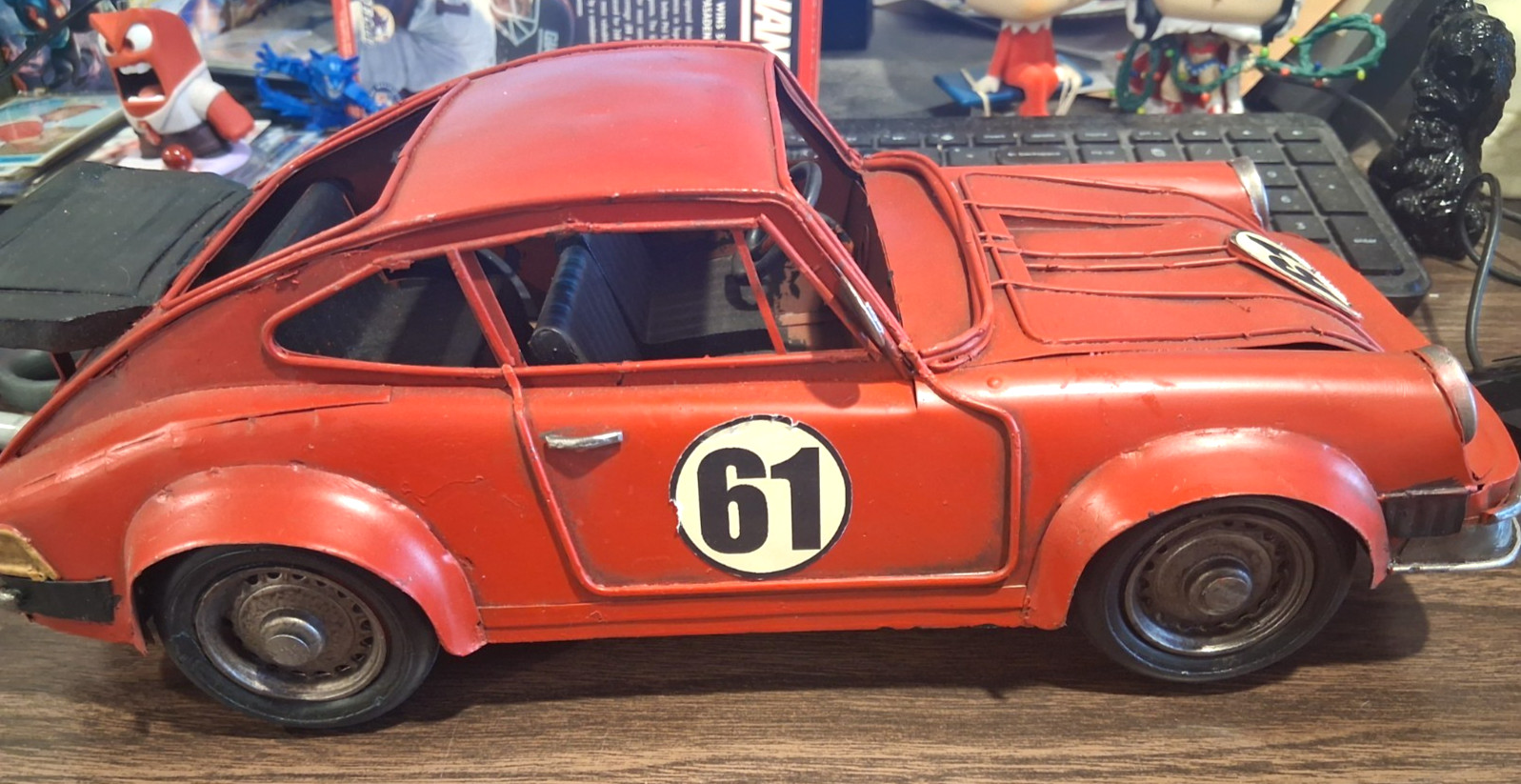 RUSTIC 1970's RETRO VINTAGE #61 RED PORSCHE 911 STYLE METAL RACE CARS, 1/18