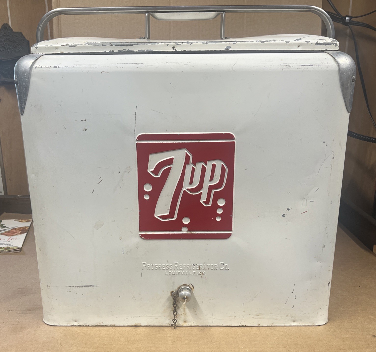 Vintage 1950’s 7-up Ice Chest Cooler With Embossed Logo
