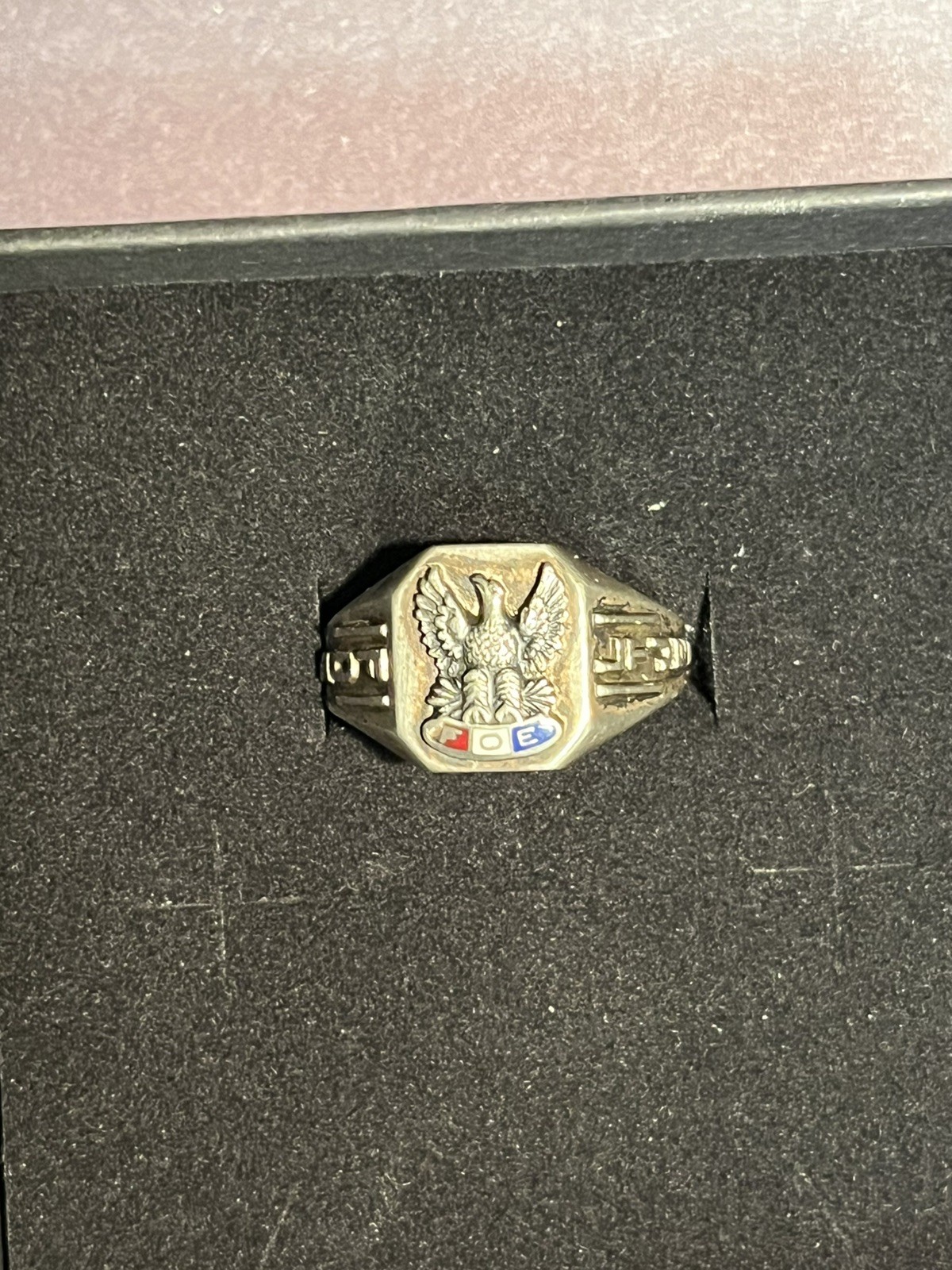 Vintage FOE Fraternal Order of Eagles Sterling Ring Reese Corp R - Size 11 1/2