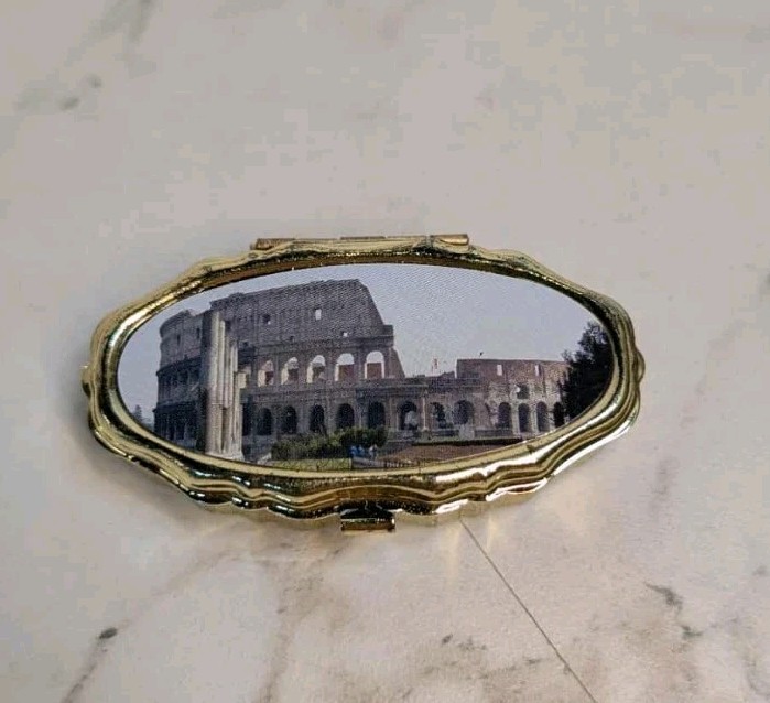 Vintage Roman Colosseum Souvenir Pillbox