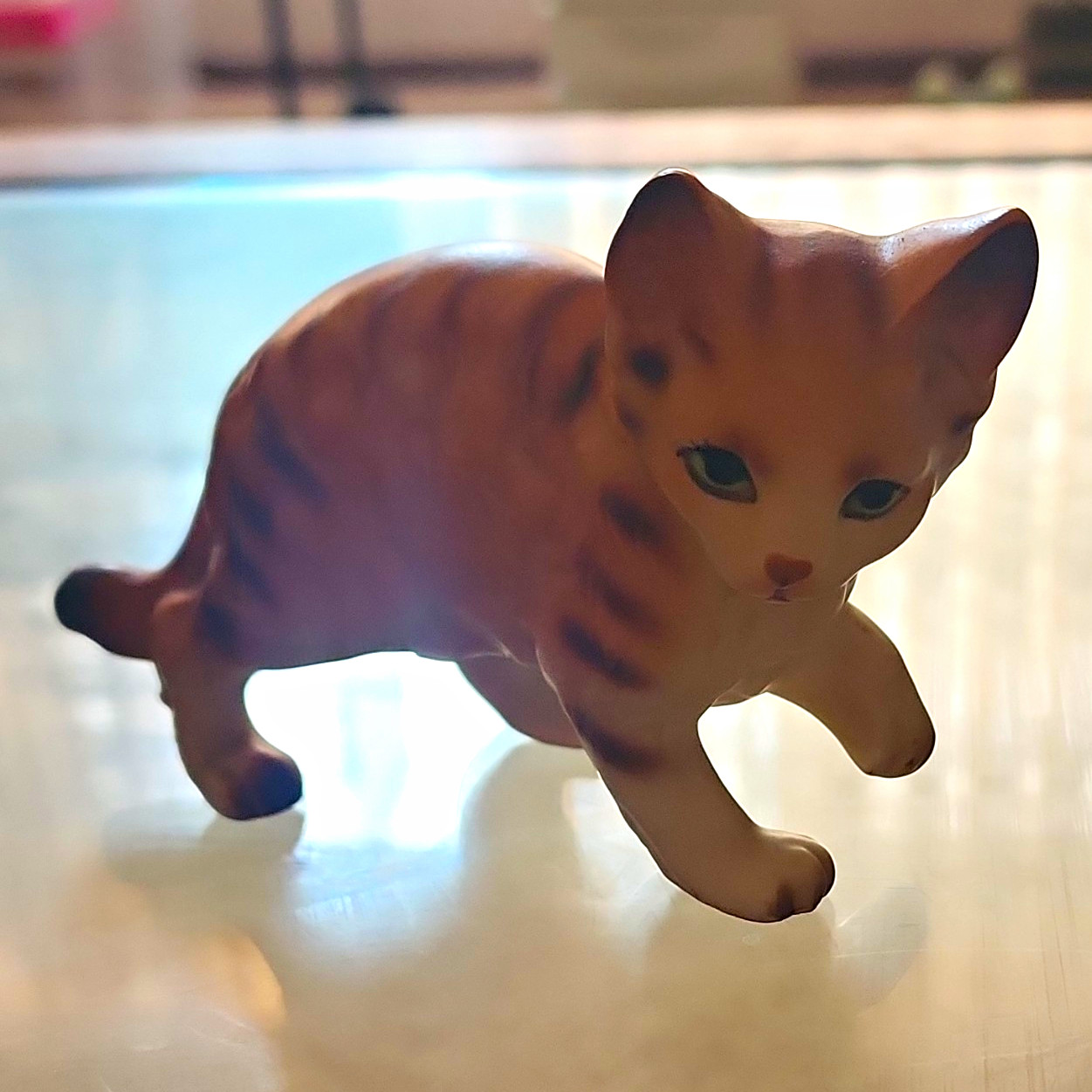 Vintage Enesco Tiger Striped Kitten Figurine E6311 Vintage Enesco Tiger Striped Kitten Figurine E6311