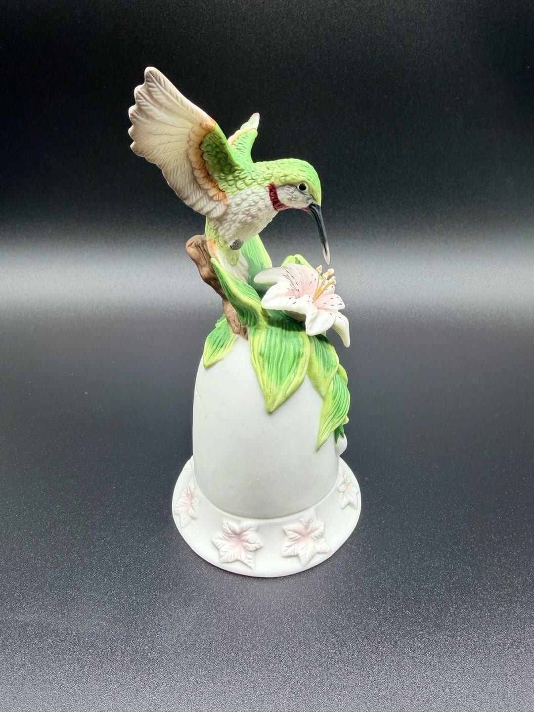 Vtg. Seymour Mann ConnoisseurCollection Bernini Hummingbird PorcelainBell Figure