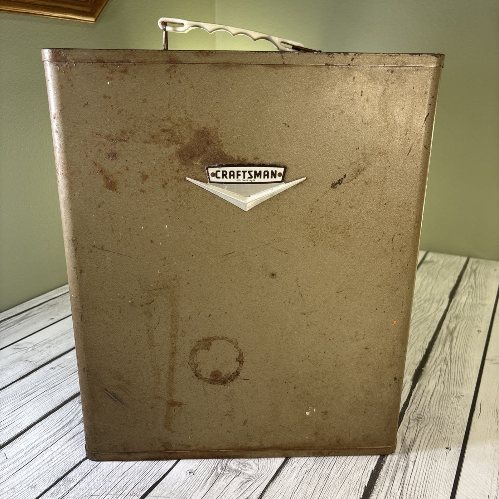 Vintage 1960s Craftsman Metal Wall Cabinet Wall-Mount Storage Unit 16”x13”x8”.