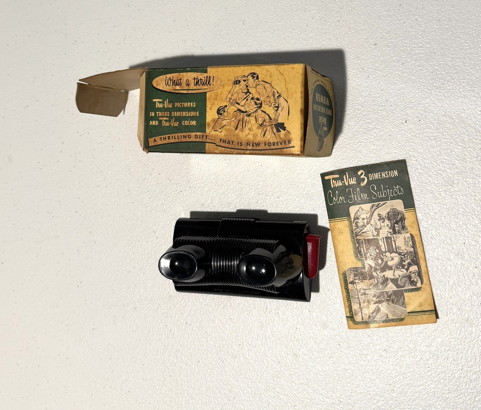 Vintage Tru-Vue 3D Three Dimension Film Viewer Black Bakelite with Box & Manual