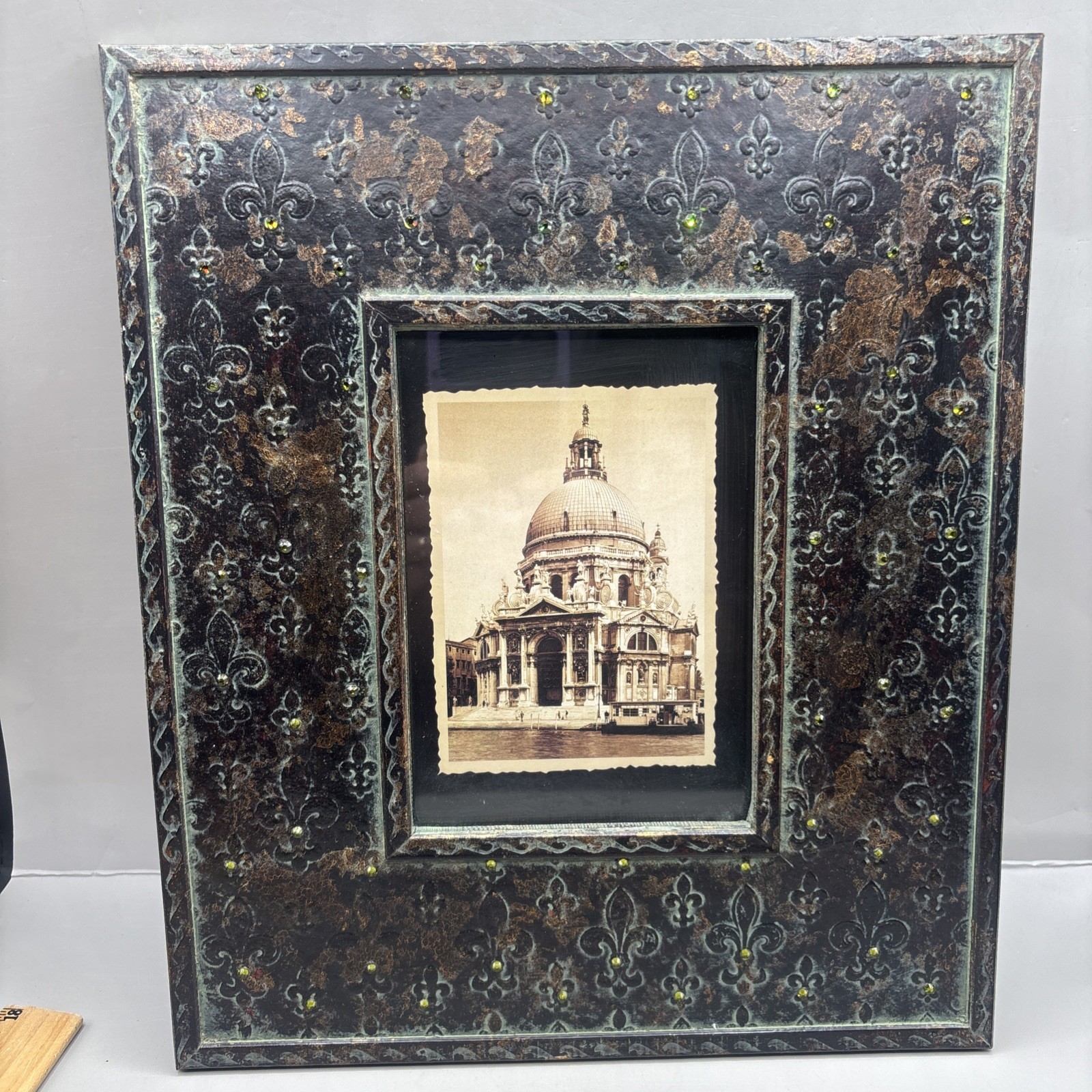 Vtg Fleur De Lis Detailed Wood 5x7 Photo Frame Picture 11 3/8”x13 3/8” Italy