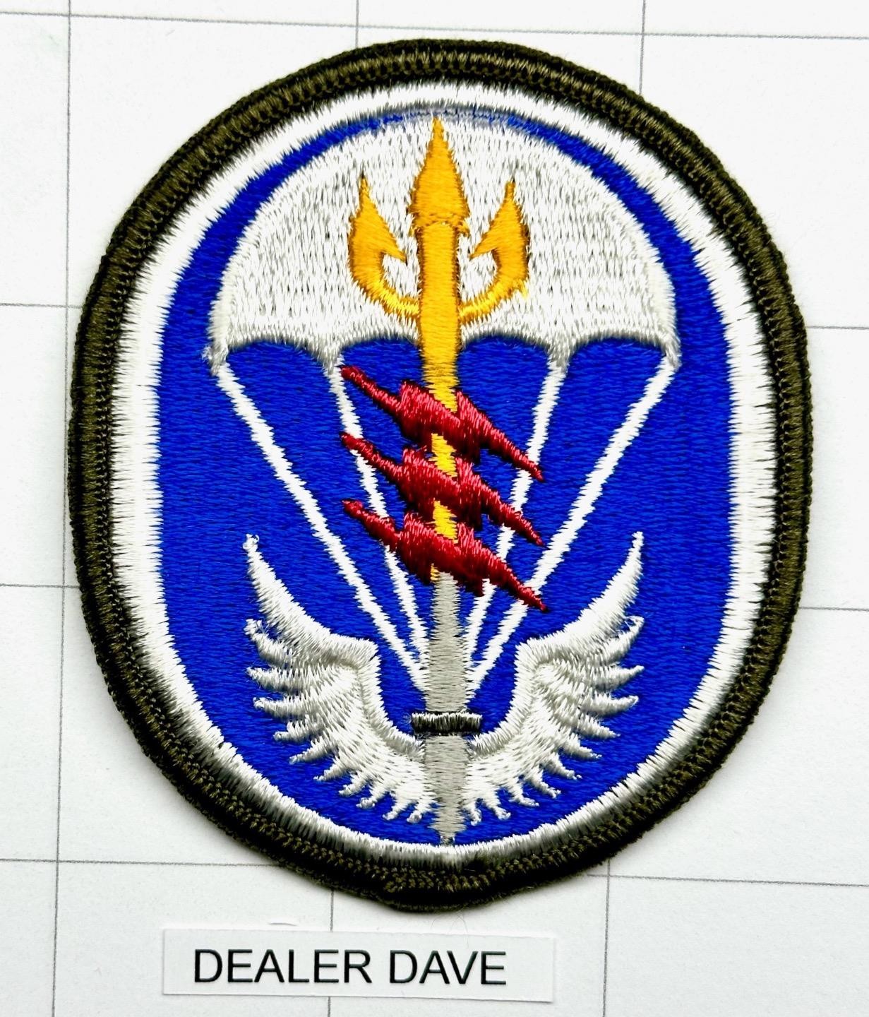 Dealer Dave Military SPECIAL OPERATIONS COMMAND SOUTH SOCSOUTH, 1995 MINT (1118)