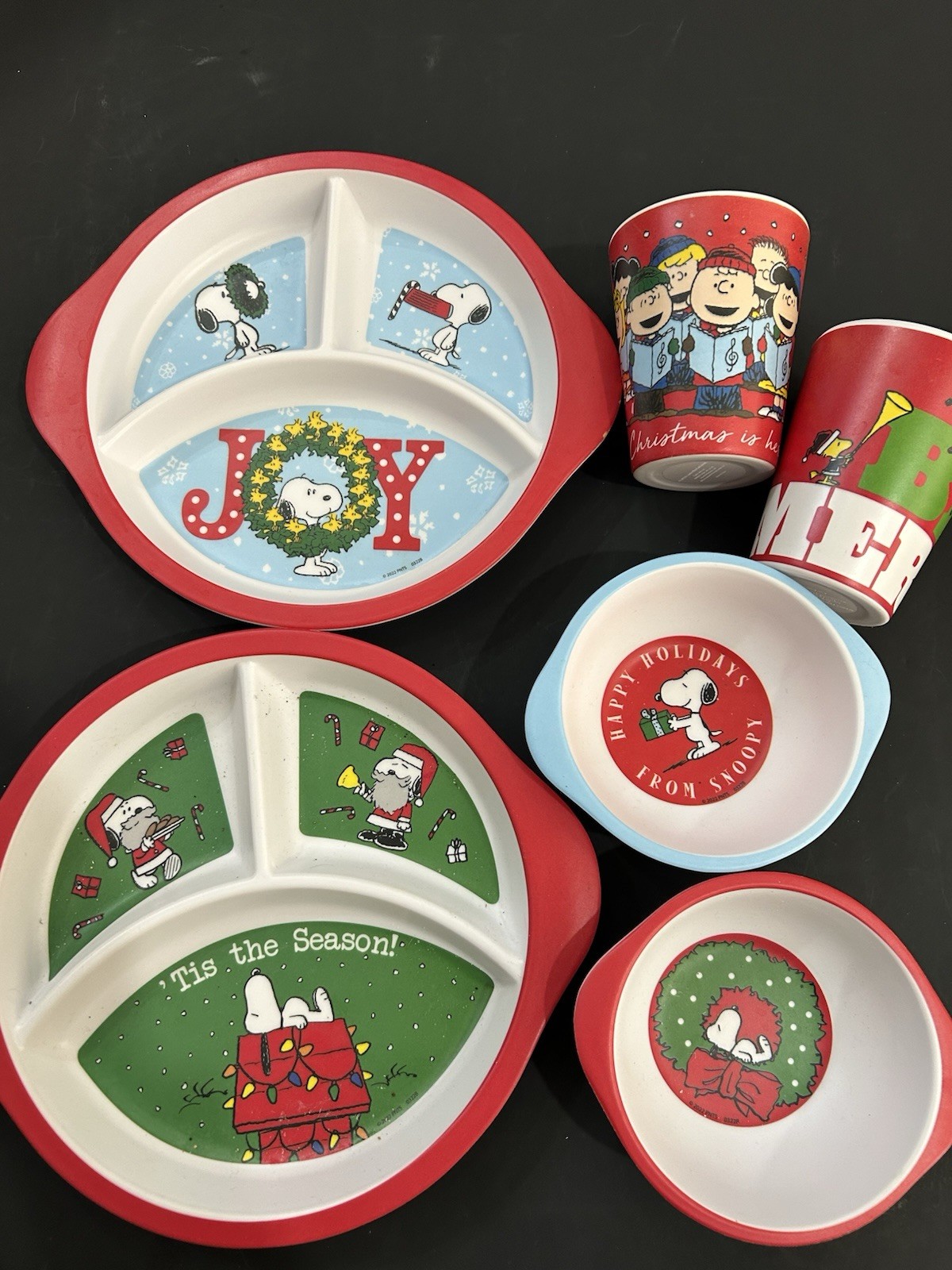 Peanuts Snoopy Christmas Dinnerware Lot 6 Pc Divided Plates Bowls Cups