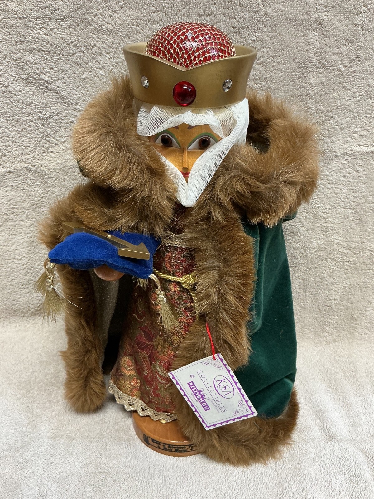 Limited edition 1999 Steinbach 16” S1825 Maid Marion Tales of Sherwood