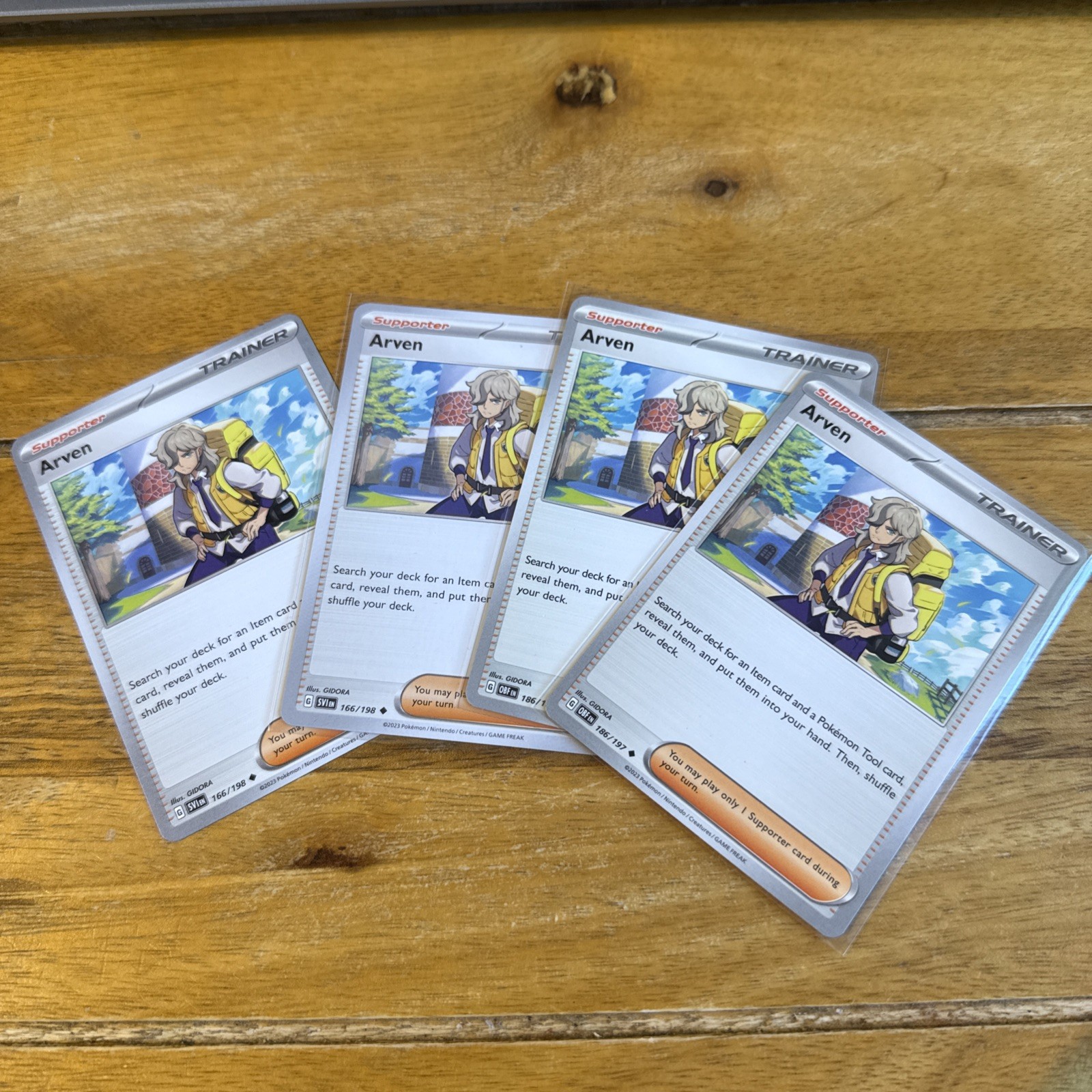 4 x Arven Trainer Pokemon - 166/198 or 186/197 - S&V - Pokemon TCG - NM
