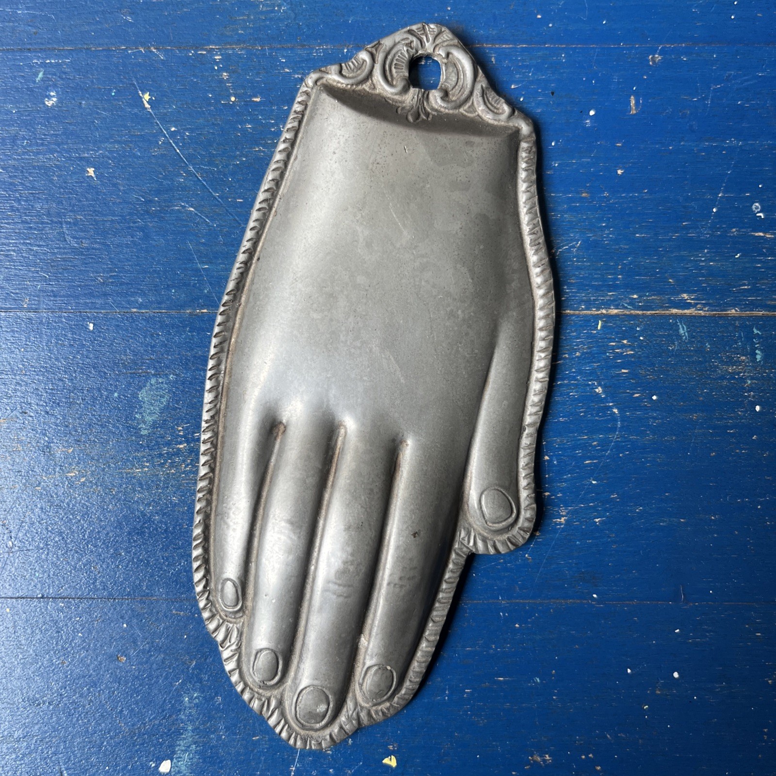 VTG ZINN GPM gsm gesch Pewter Ladies Hand Wall Hanging Ornament Trinket Dish 5”
