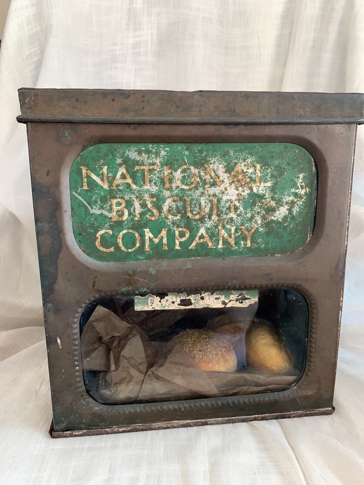 Antique: National Biscuit Co. Store Counter Display Tin