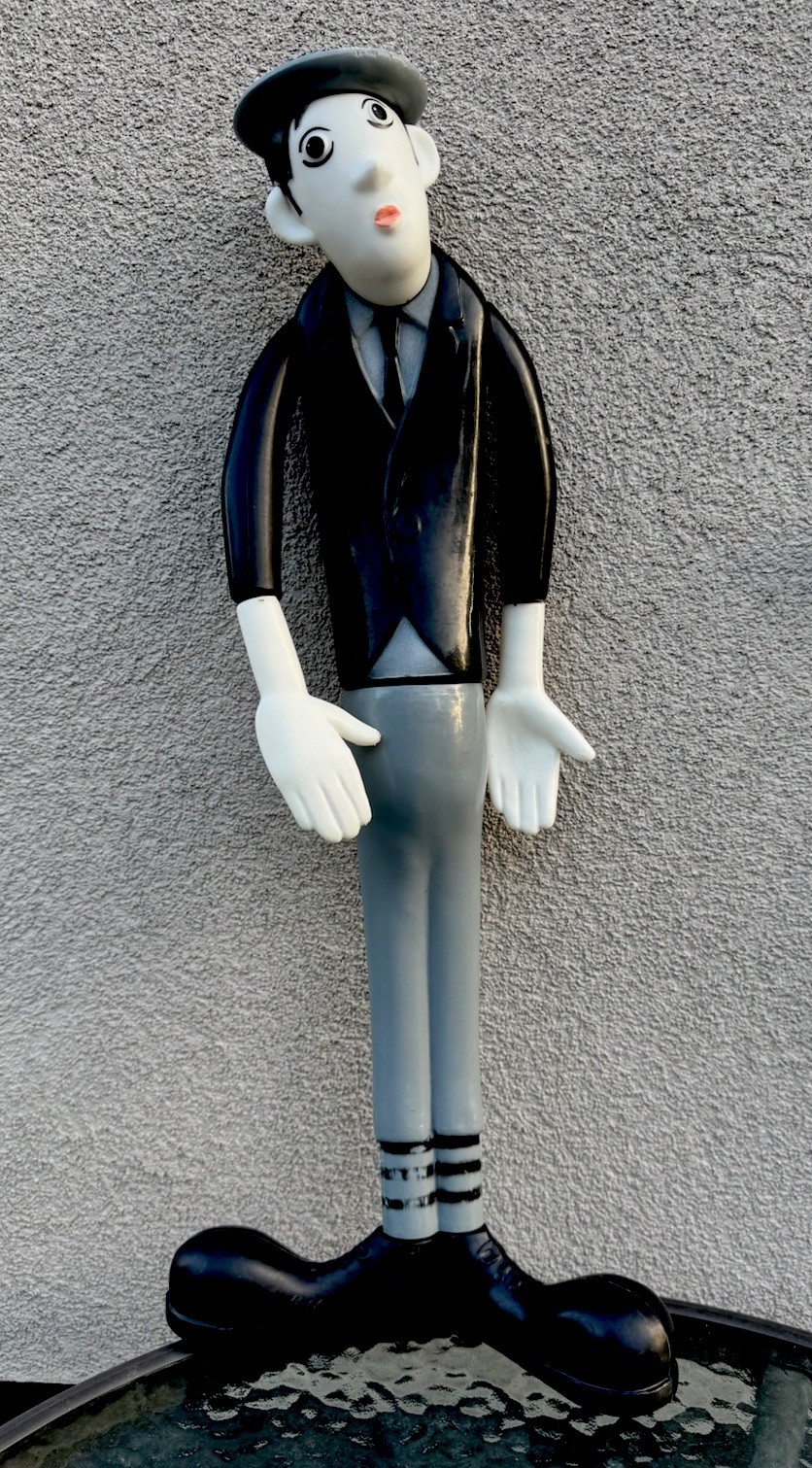 Vintage Huge Soviet USSR Mid Century Blow Plastic Yuriy Nikulin Clown Doll