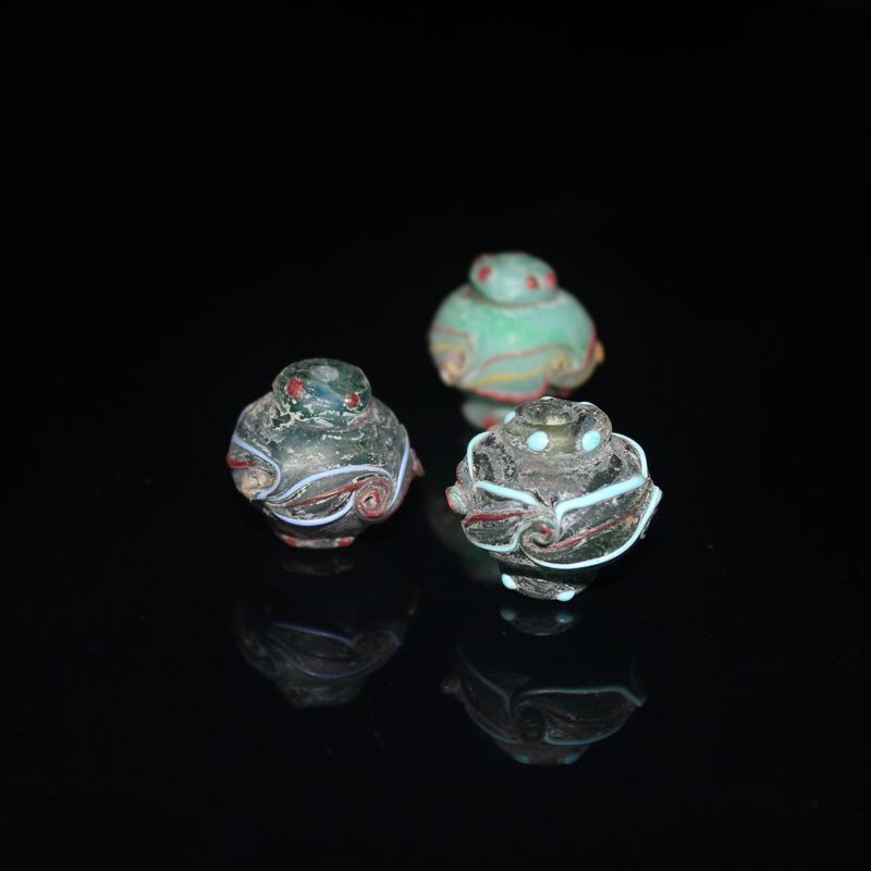 1PC Old Glass Vase Beads Ancient Beads Old Beads Play Accessories Collection