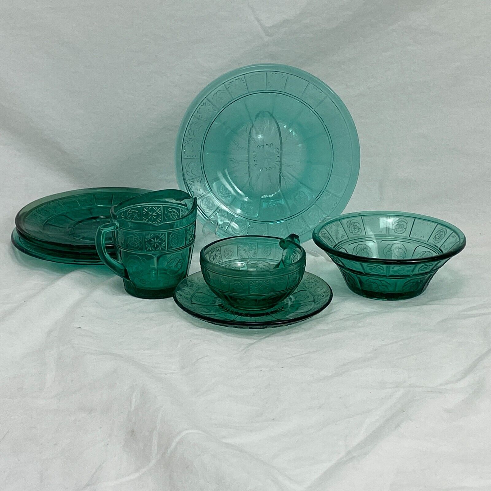 8 PC LOT JEANNETTE DORIC PANSY TEAL CHILD CUP SAUCER BERRY BOWL BREAD PLATES