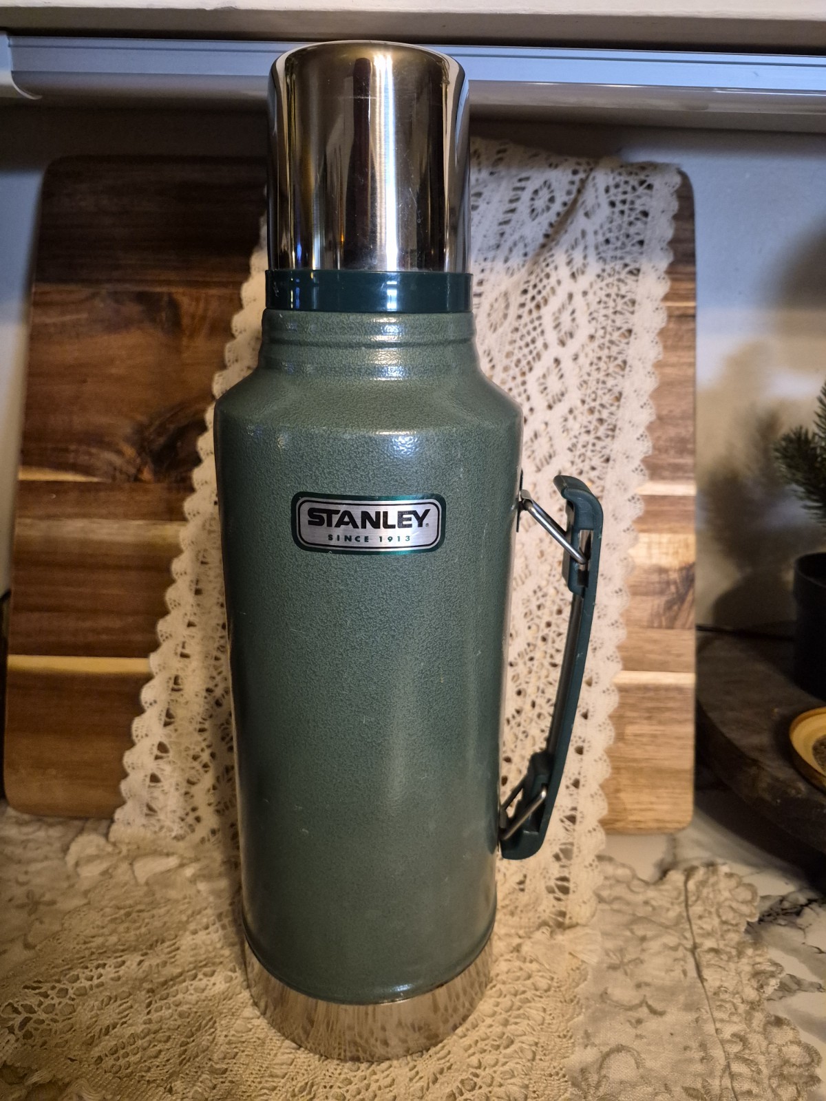 Vintage Stanley 1.0 Liter/1.1qt Vacuum Bottle Hammertone Green Thermos 