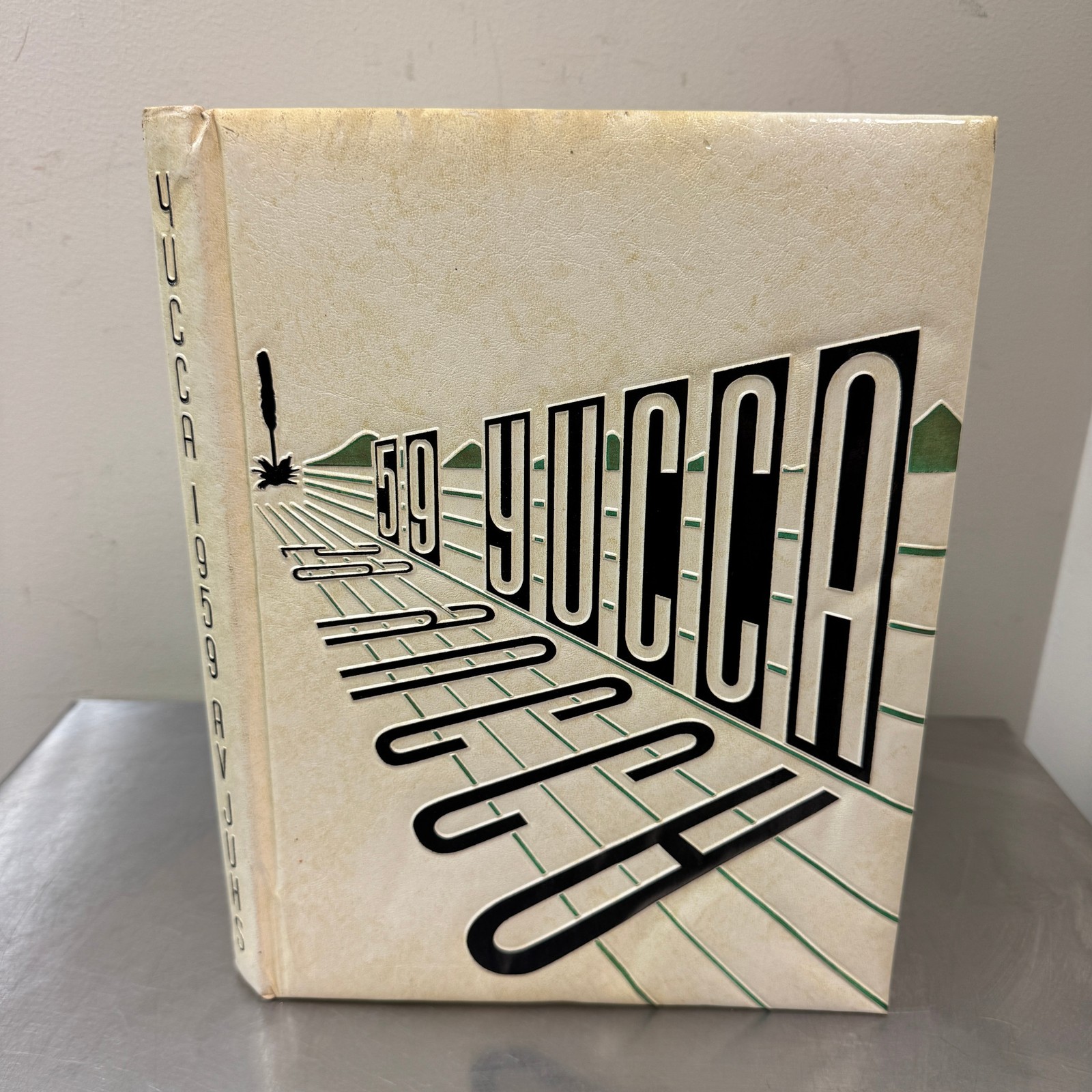 ANTELOPE VALLEY HIGH SCHOOL Yearbook 1959 Lancaster, CA - YUCCA