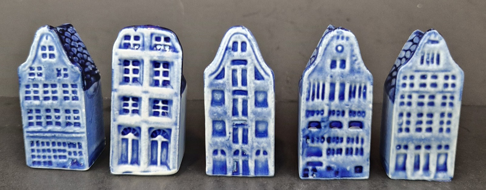 5 Vintage Hand-Painted Miniature Delft Blue Canal House 1970\'s Holland Porcelain