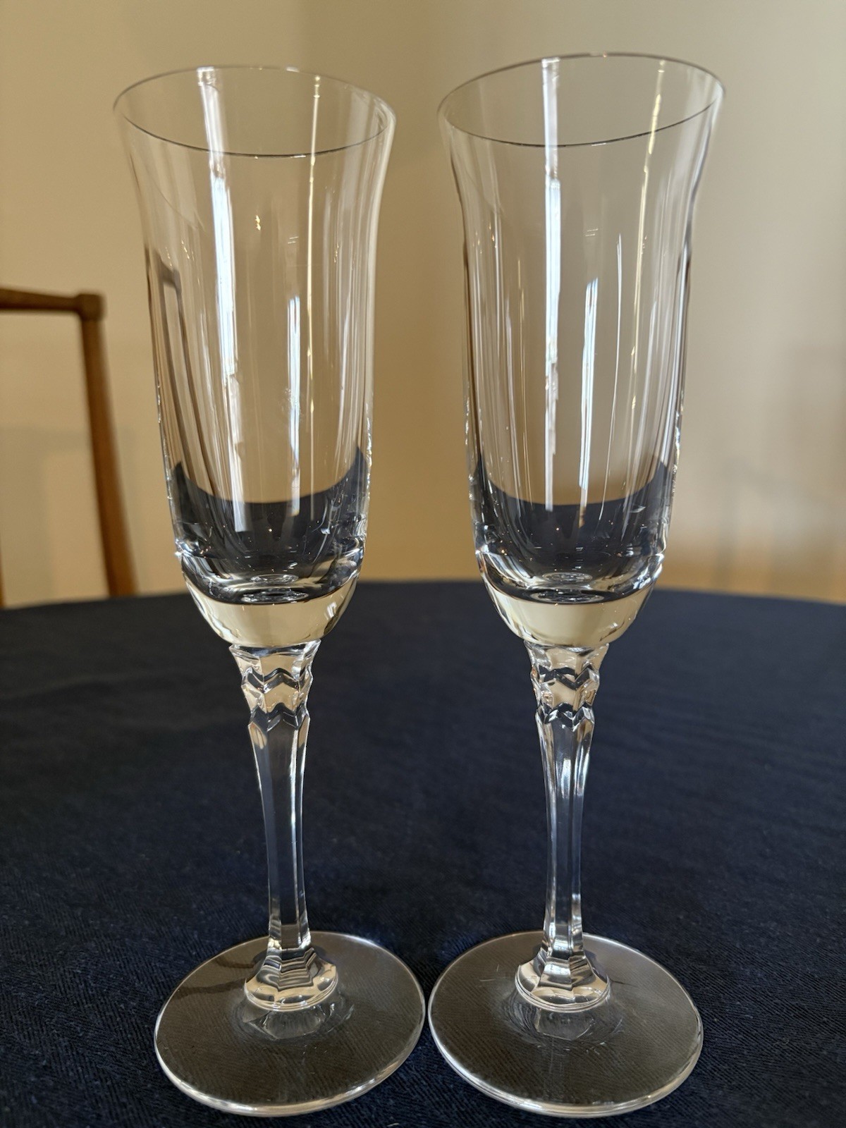 2 Towle Austria Crystal Silhouette Champagne Flutes Vtg 2 Towle Austria Crystal Silhouette Champagne Flutes Vtg