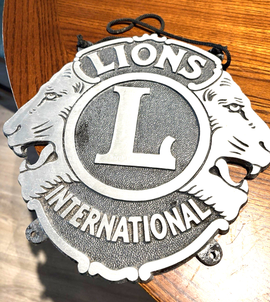 Vintage Unique Oregon Aluminum Lions Club International Embossed Plaque Sign Vintage Unique Oregon Aluminum Lions Club International Embossed Plaque Sign