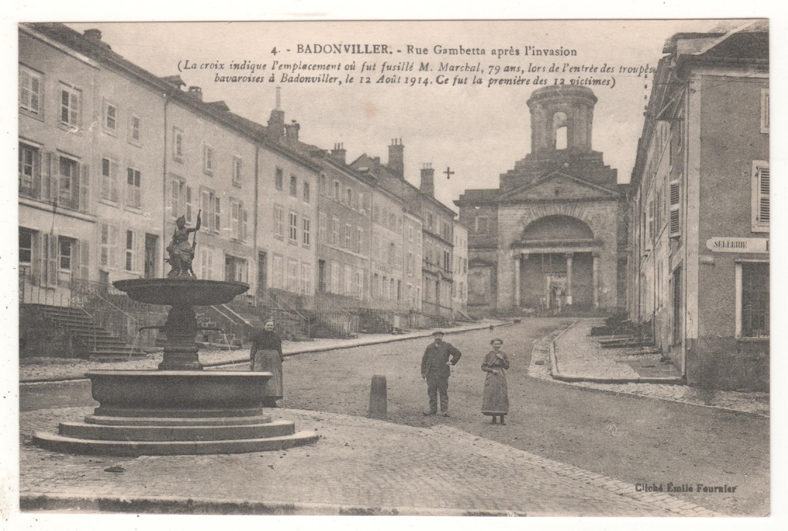 Old postcard 54 - Badonviller: rue gambetta after the invasion (MEURTHE-et-MOSELLE) Virgin