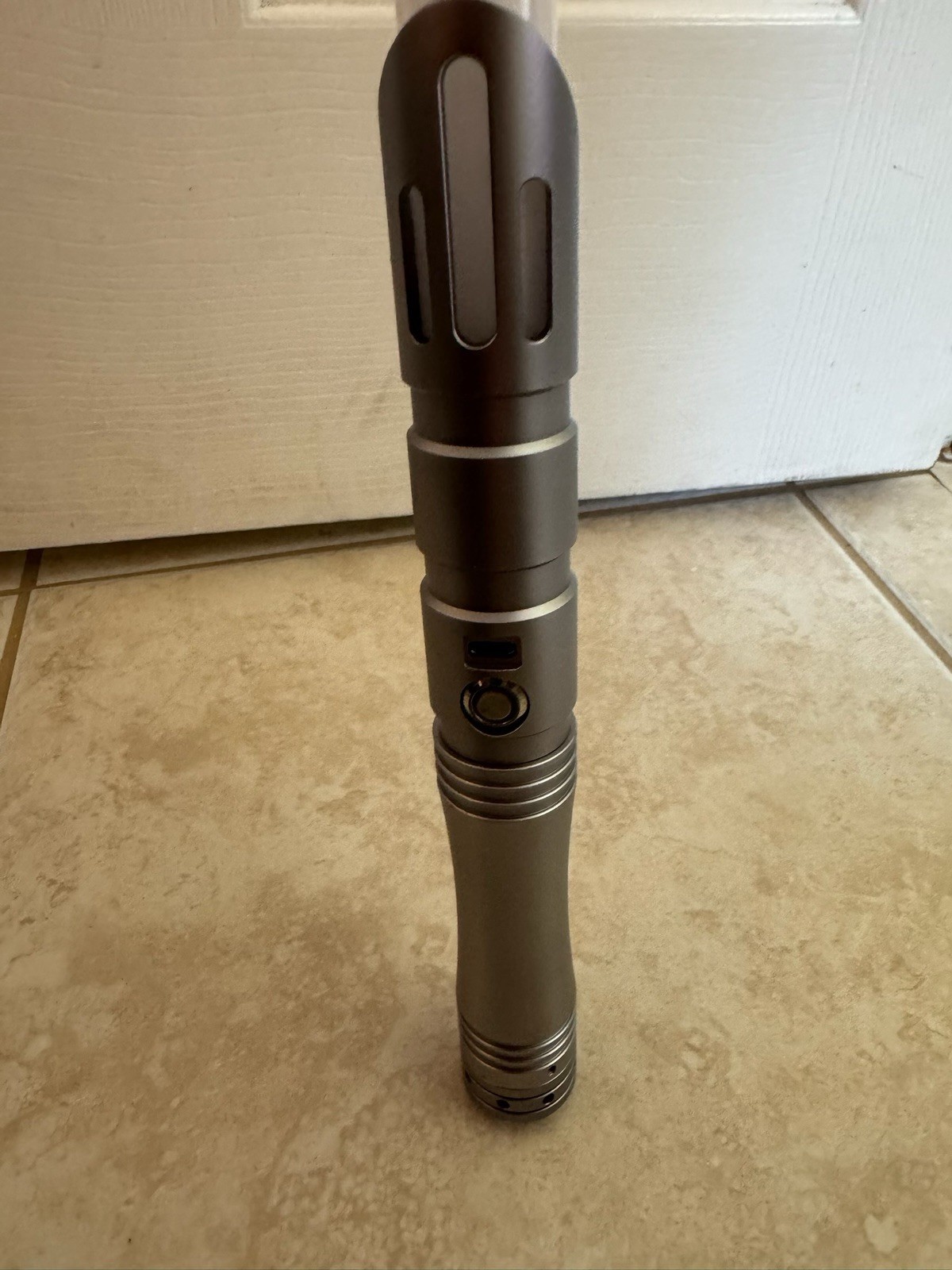 High quality Kylo Ren lightsaber. real metal Hilt, CE Cert. Original  Price $200