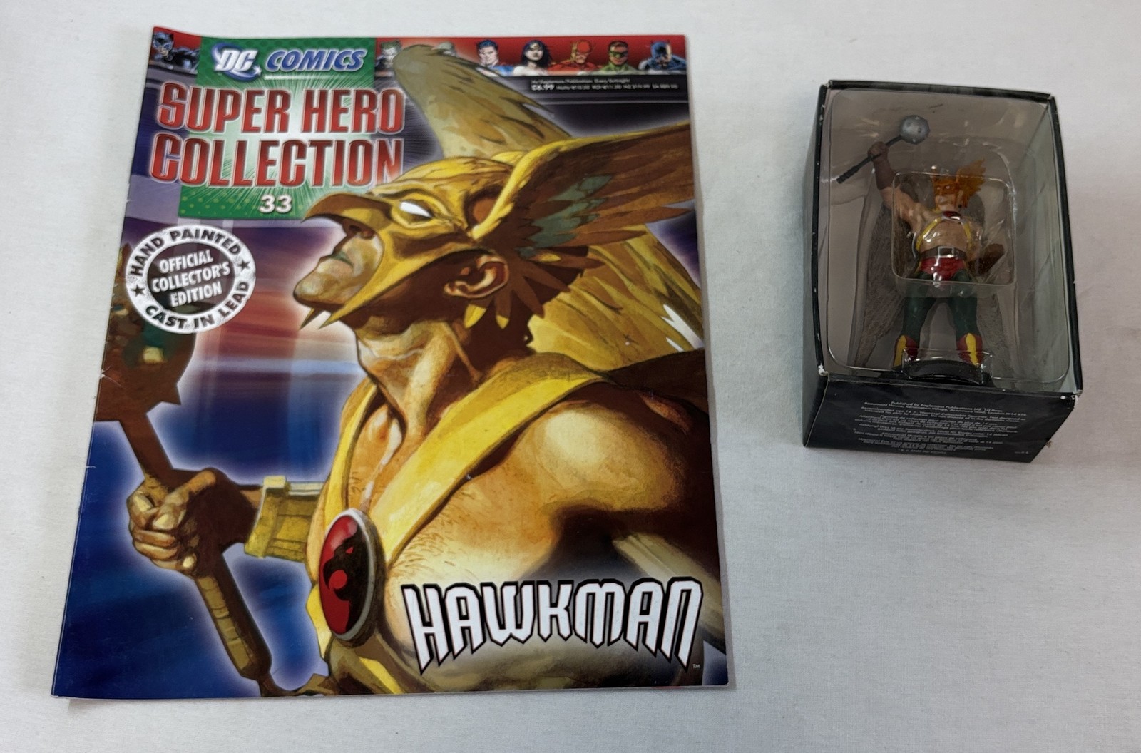 Eaglemoss DC figurine and magazine #33 ~ HAWKMAN Eaglemoss DC figurine and magazine #33 ~ HAWKMAN