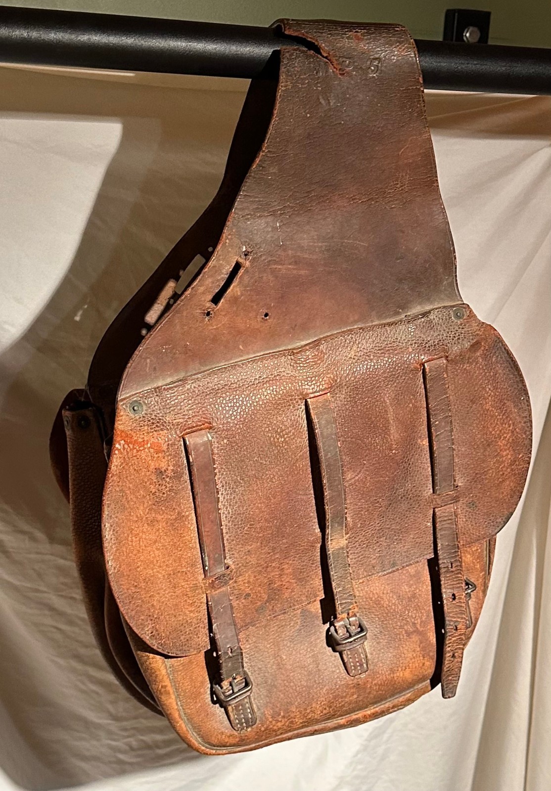 WWI US Army Cavalry M1904 Saddle Bags US Cavalry Leather Saddle Bag BOYT 1917 WWI US Army Cavalry M1904 Saddle Bags US Cavalry Leather Saddle Bag BOYT 1917