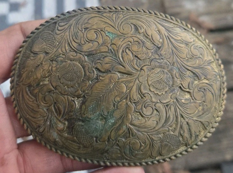 Vintage Crumrine Floral Belt Buckle Brass Western Flowers Acorns Rope Edge