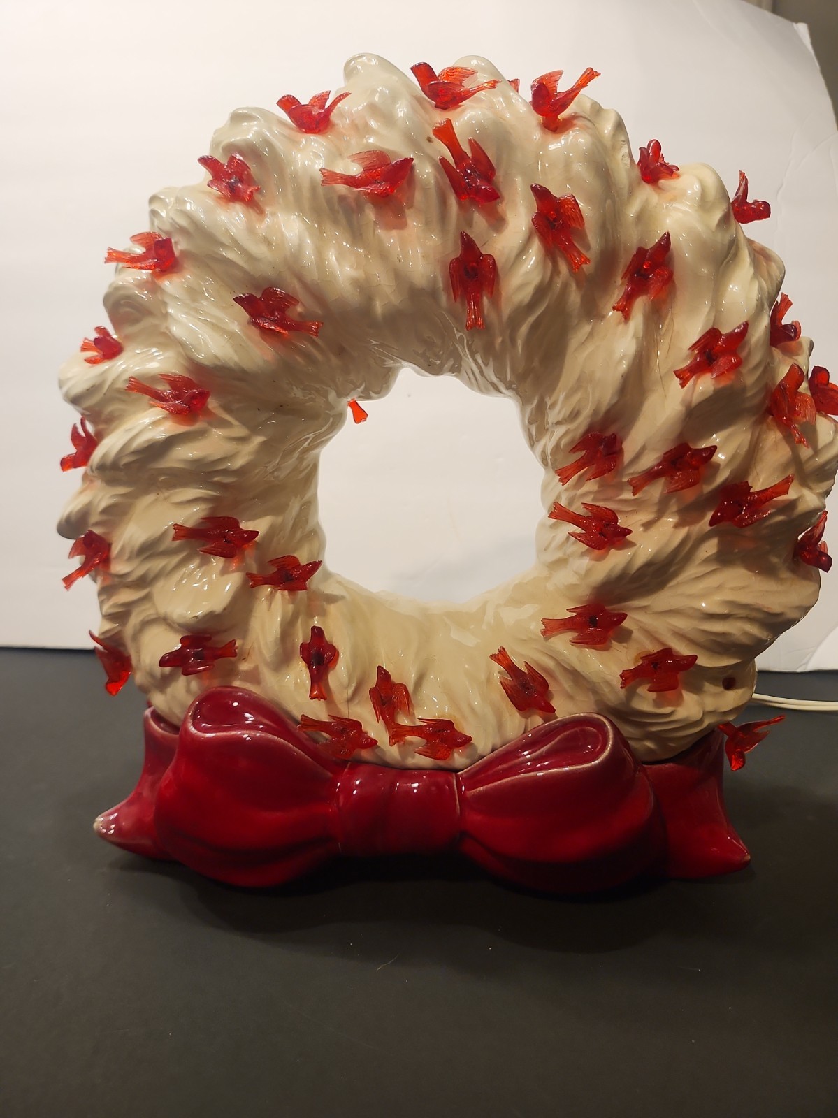 Vtg Tampa Bay Mold Ceramic Lighted Christmas Wreath 11.5\