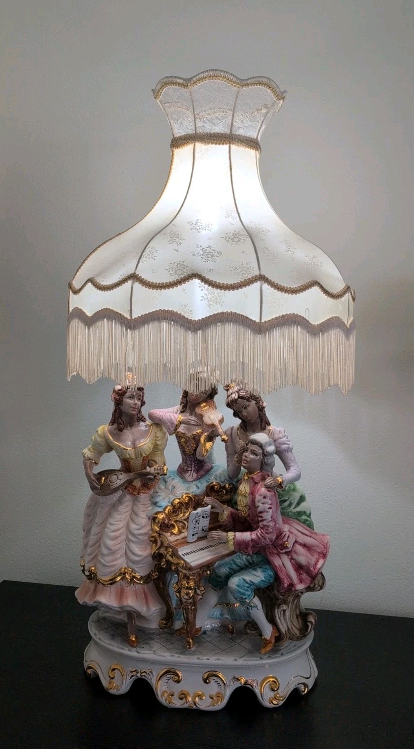 Large Capodimonte Lamp With Lace Fringed Shade 46