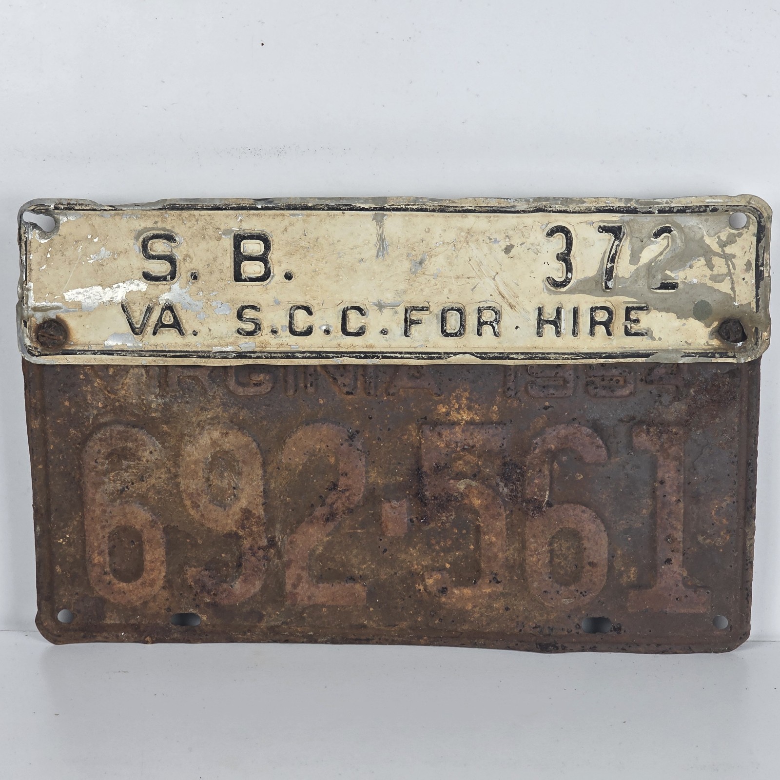 Vintage 1954 Virginia License Plate w/ FOR HIRE Metal Topper Plate Attached Vintage 1954 Virginia License Plate w/ FOR HIRE Metal Topper Plate Attached