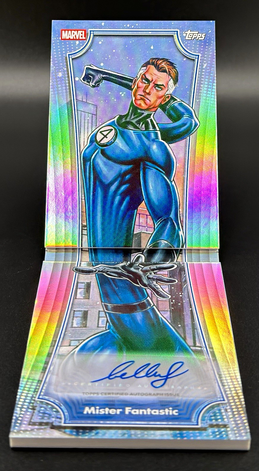 Topps 2026 Marvel Neon Giant Sized Booklet Autograph Mister Fantastic #GS-1 Topps 2026 Marvel Neon Giant Sized Booklet Autograph Mister Fantastic #GS-1