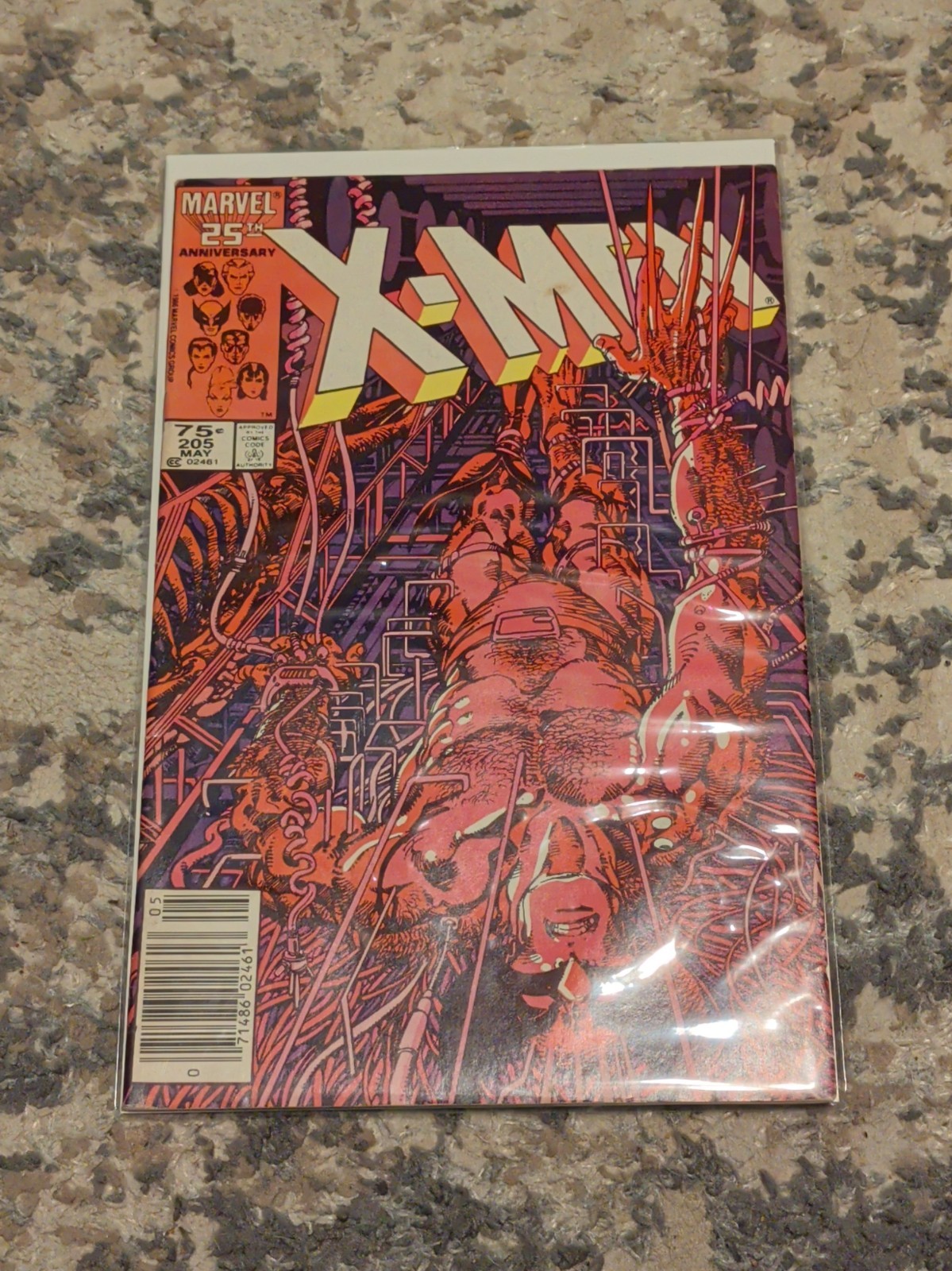 The Uncanny X-Men #205 Newsstand Variant (Marvel Comics May 1986)