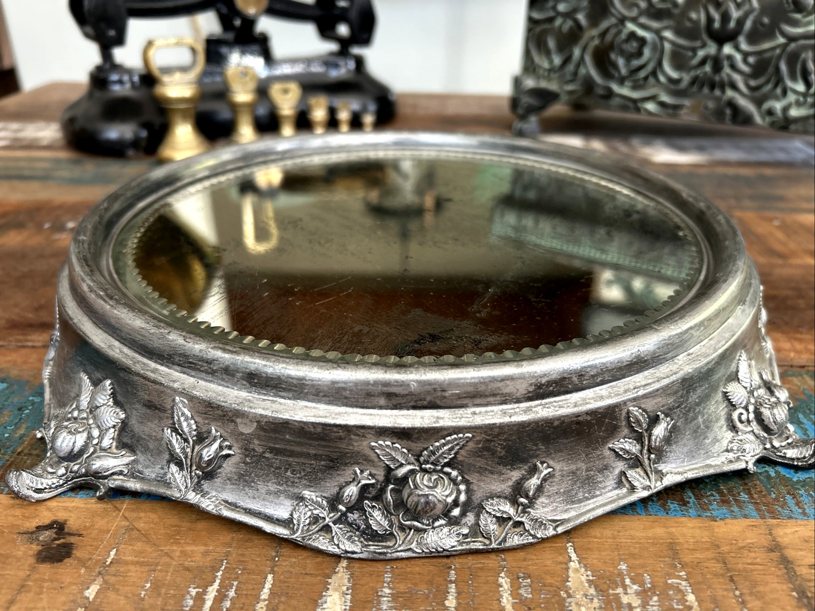 Antique Silverplate Mirrored Plateau Cakes Vanity Floral Roses Queen City Silver