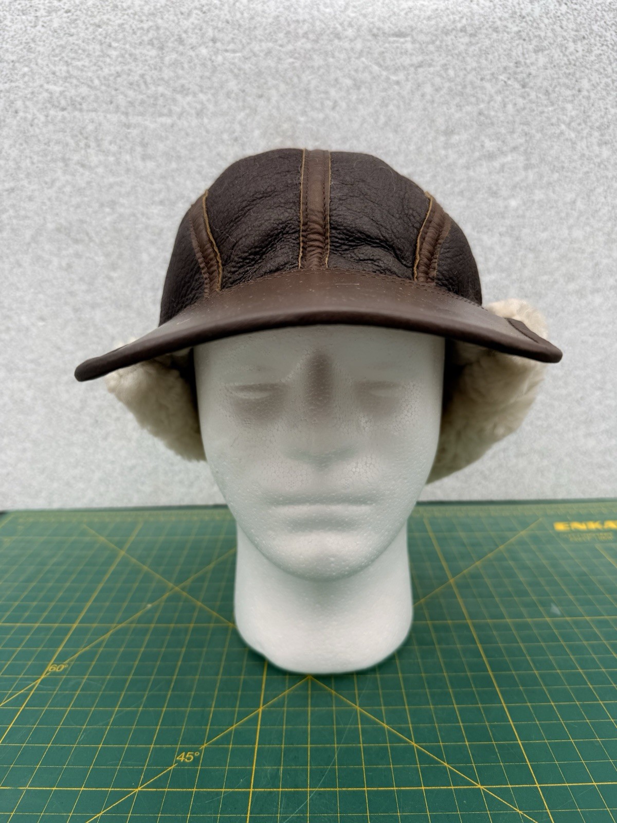 Cockpit USA B-2 Shearling Gunner’s Cap WWII Replica Brown Sz Large Z903301W NWT
