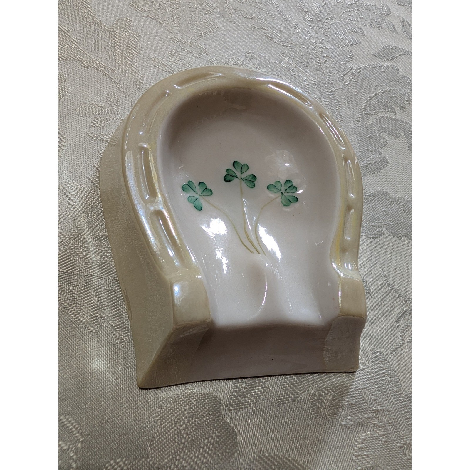 Vintage Belleek Ireland Cream Shamrock Horseshoe Pipe Rest Trinket Ashtray Dish Vintage Belleek Ireland Cream Shamrock Horseshoe Pipe Rest Trinket Ashtray Dish