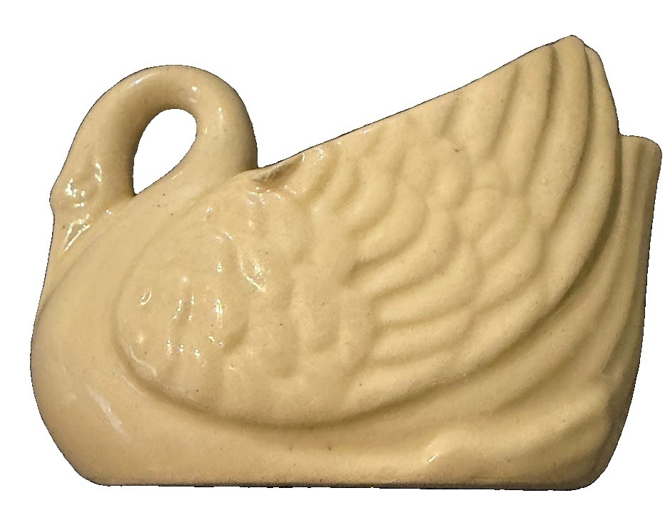 Vintage Ceramic Swan Planter Ivory Cream Pottery Vase Bird Figurine 4.5”