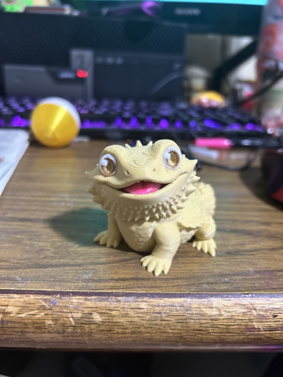 3D Printed Articulated Bearded Dragon Figurine Yellow