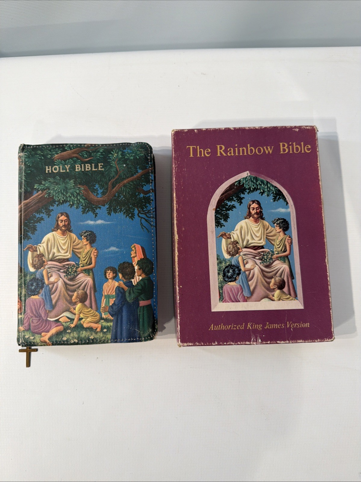 1967 Vintage The Rainbow Bible King James Version KJV Illustrated Zipper W/ Box 