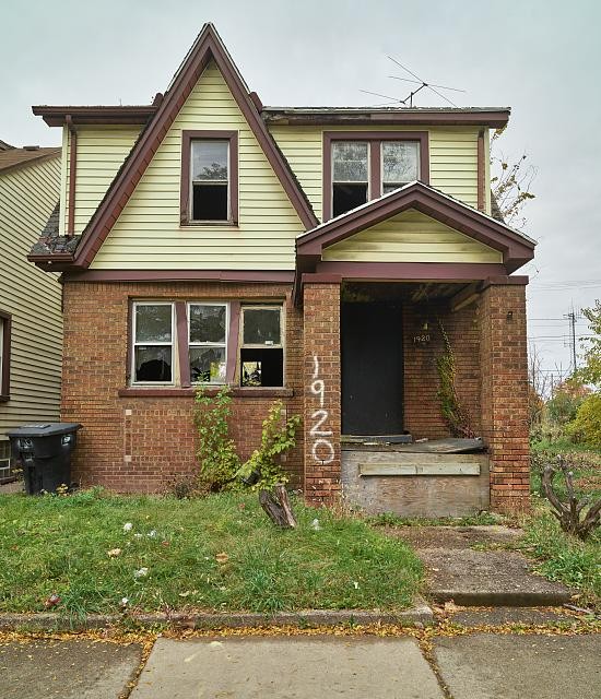 Photo:River Rouge Michigan 2019 Abandoned House Detroit River Home