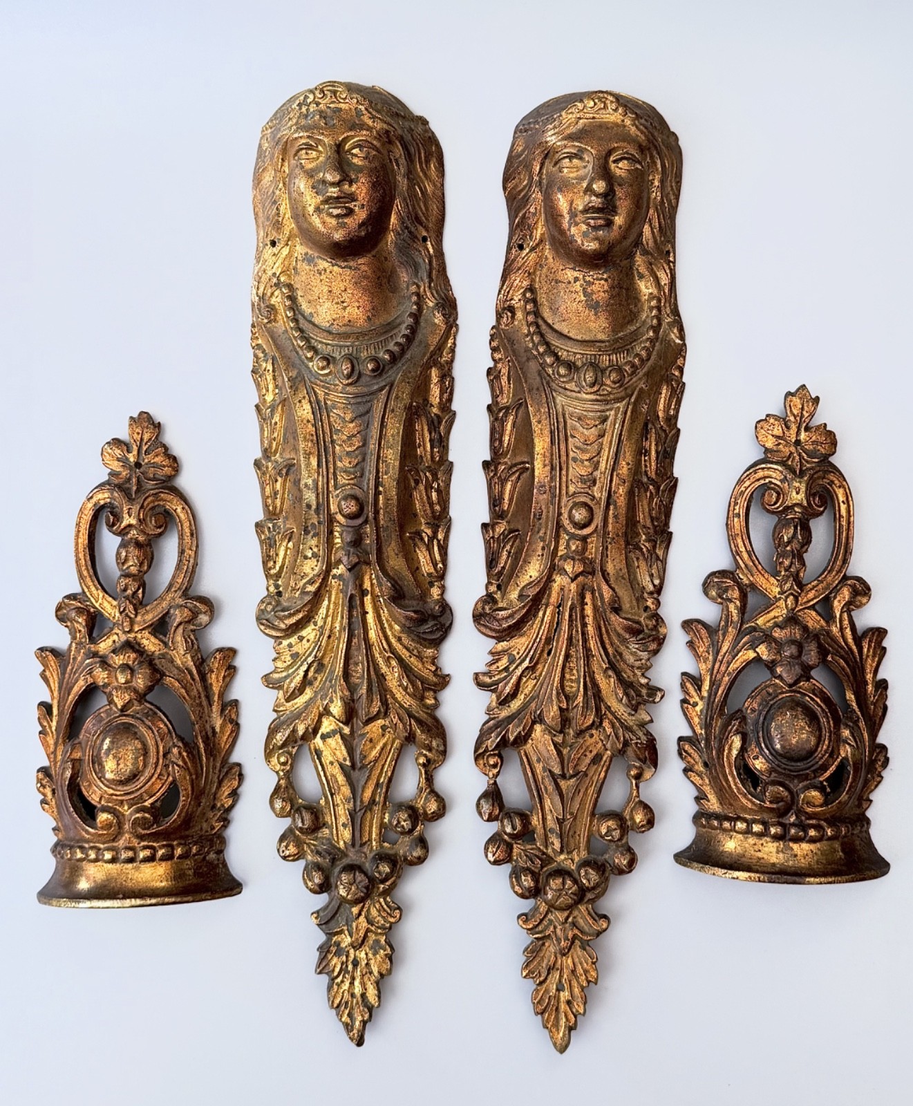 4pc Antique French Gilt Bronze Ormolu Furniture Mounts Set 11.6 4pc Antique French Gilt Bronze Ormolu Furniture Mounts Set 11.6