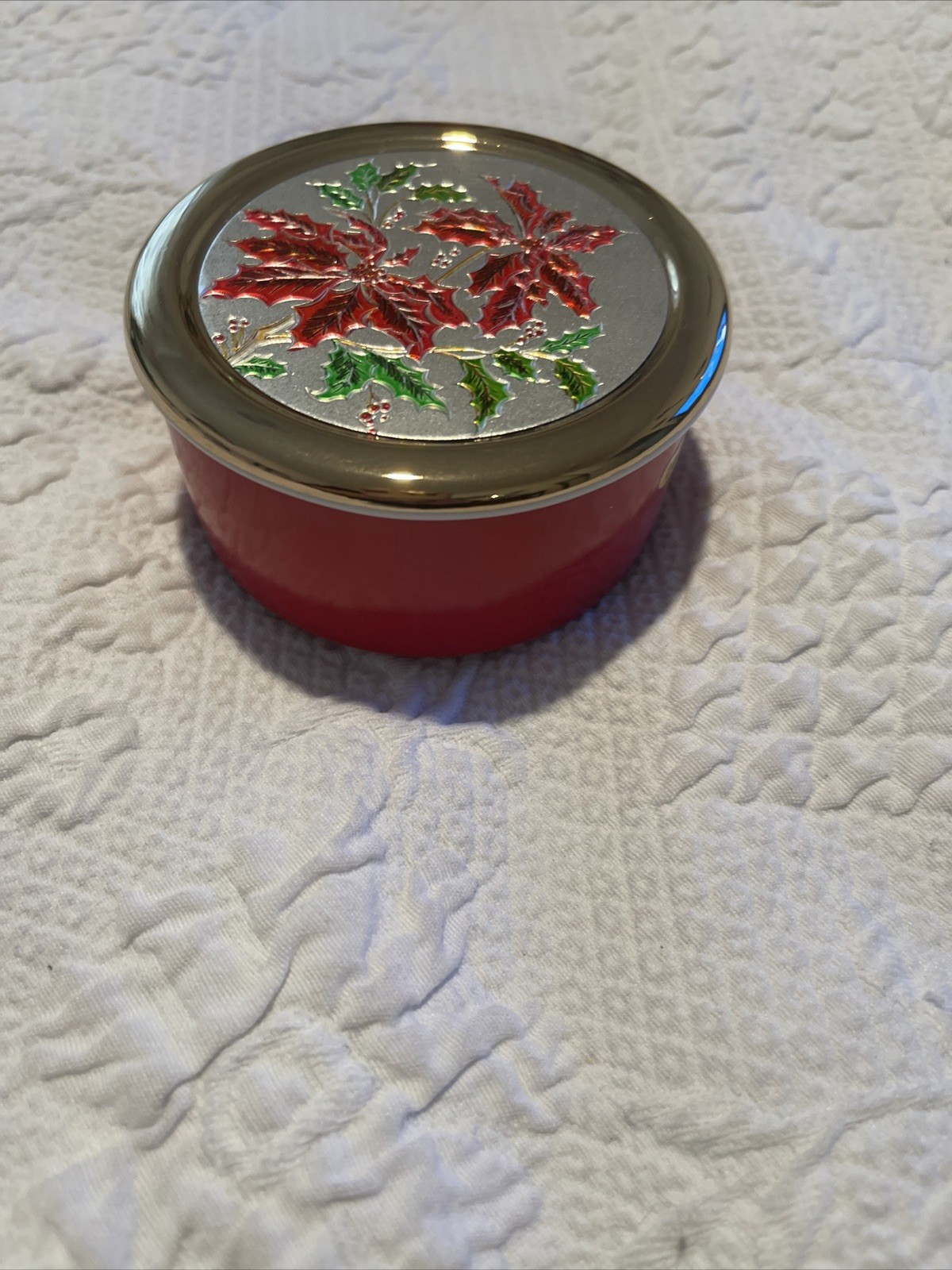 Vintage Christmas Chokin Poinsetta 24K Gold Trim China Trinket Box Made In Japan Vintage Christmas Chokin Poinsetta 24K Gold Trim China Trinket Box Made In Japan