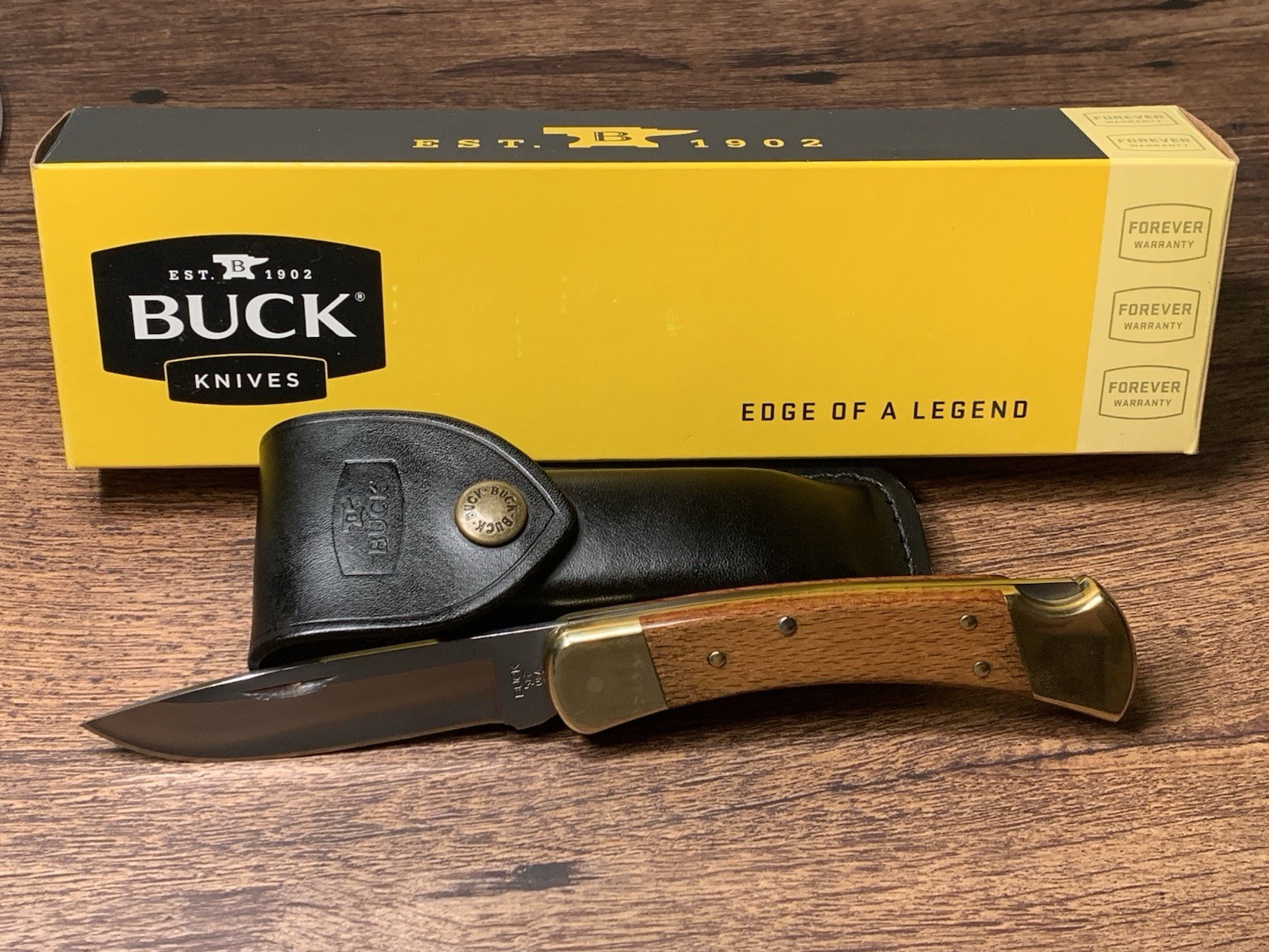 2015 01100KSSH-B Buck 110 Oak/Brass with 5160 Custom Drop Point Blade, NIB 2015 01100KSSH-B Buck 110 Oak/Brass with 5160 Custom Drop Point Blade, NIB