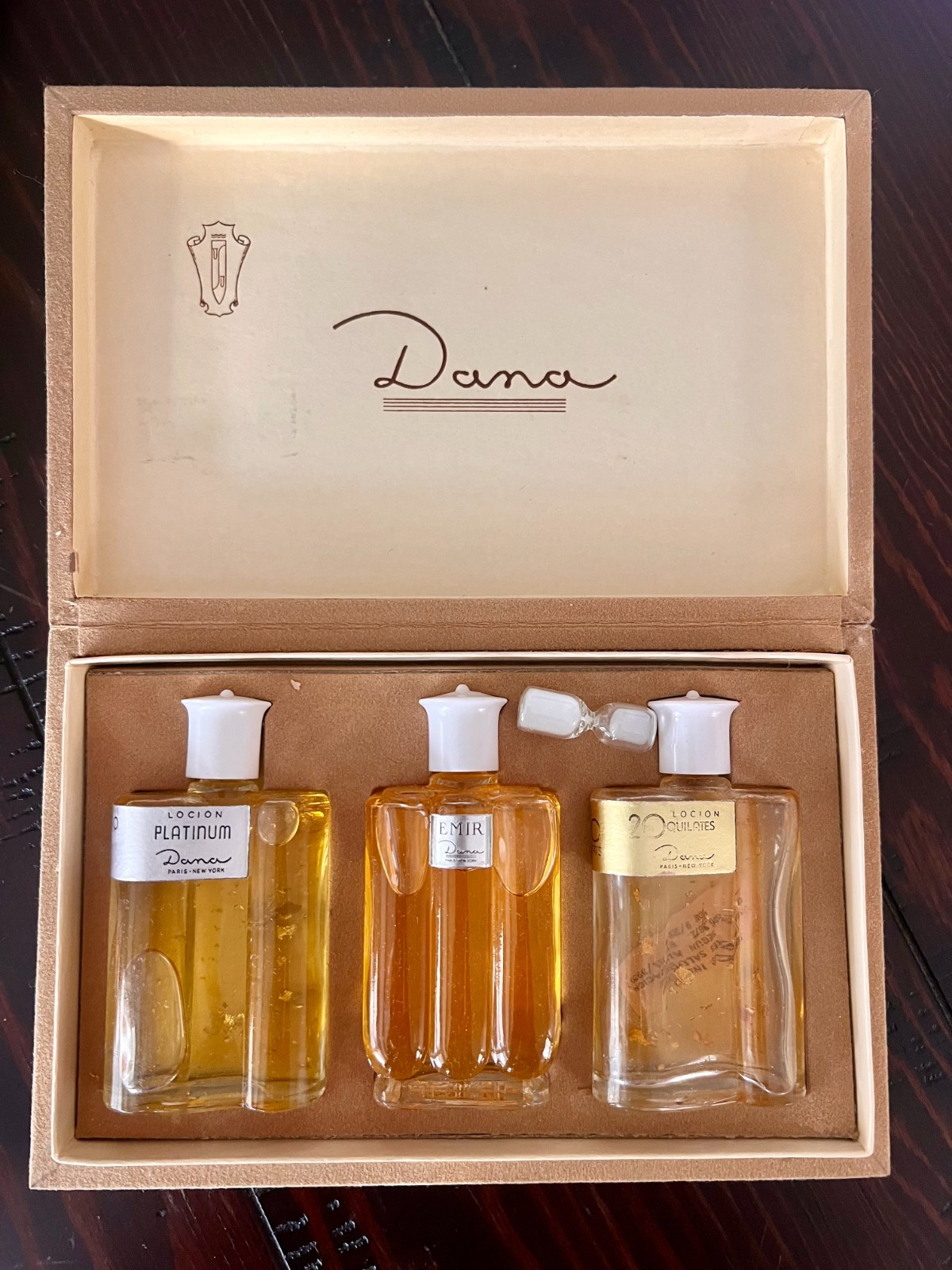 Vintage 1949 Dana Perfume Gift Set Boxed Trio Emir Platino 20 Quilates Tax Stamp
