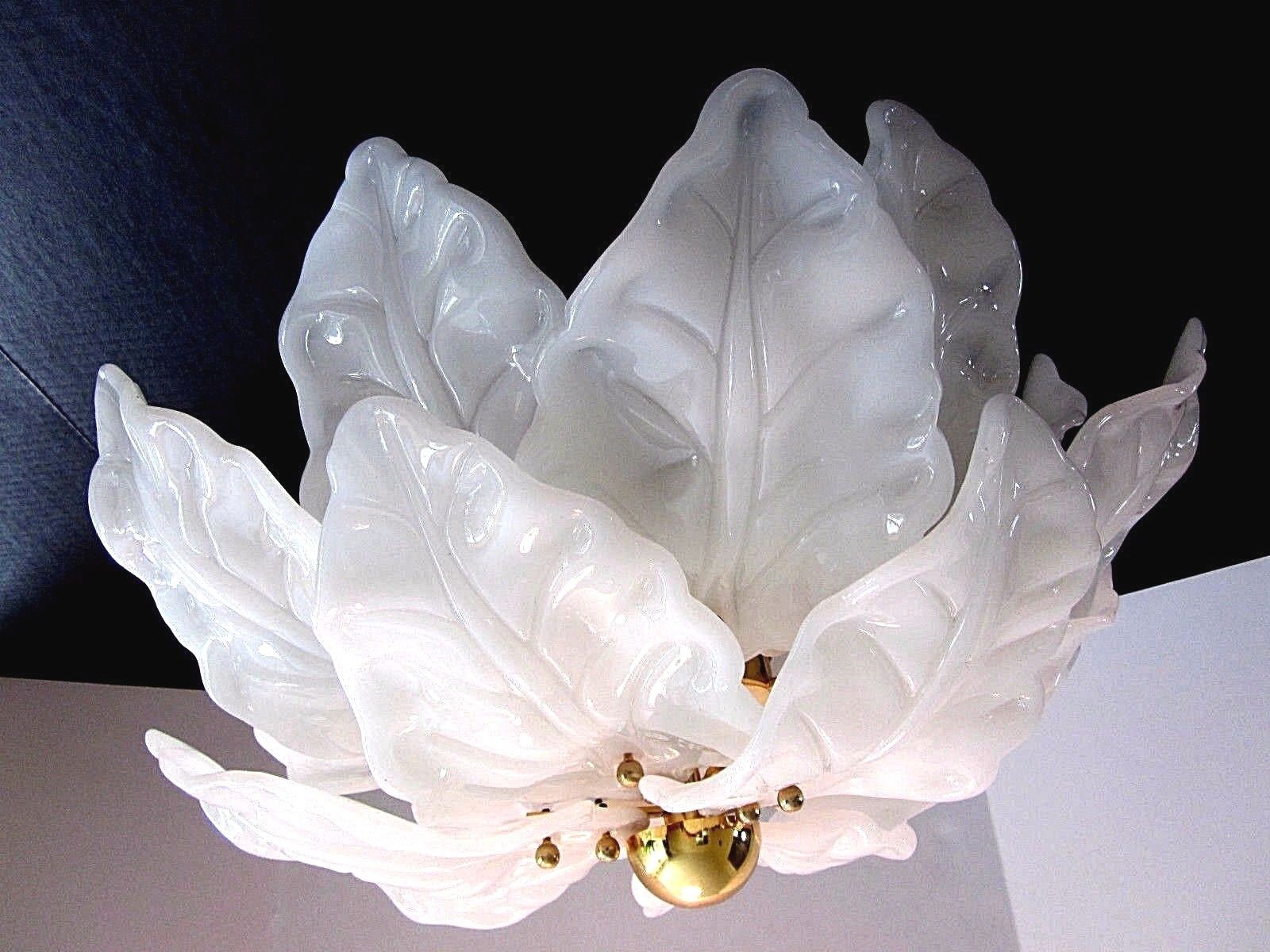 Murano Italy MCM Chandelier Flower Lamp 18 Art Milk Glass Petals 20\
