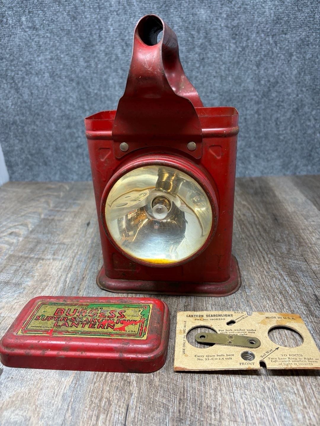 Vtg 1930\'s Burgess Super Searchlight Lantern Flashlight Freeport ILLINOIS Works
