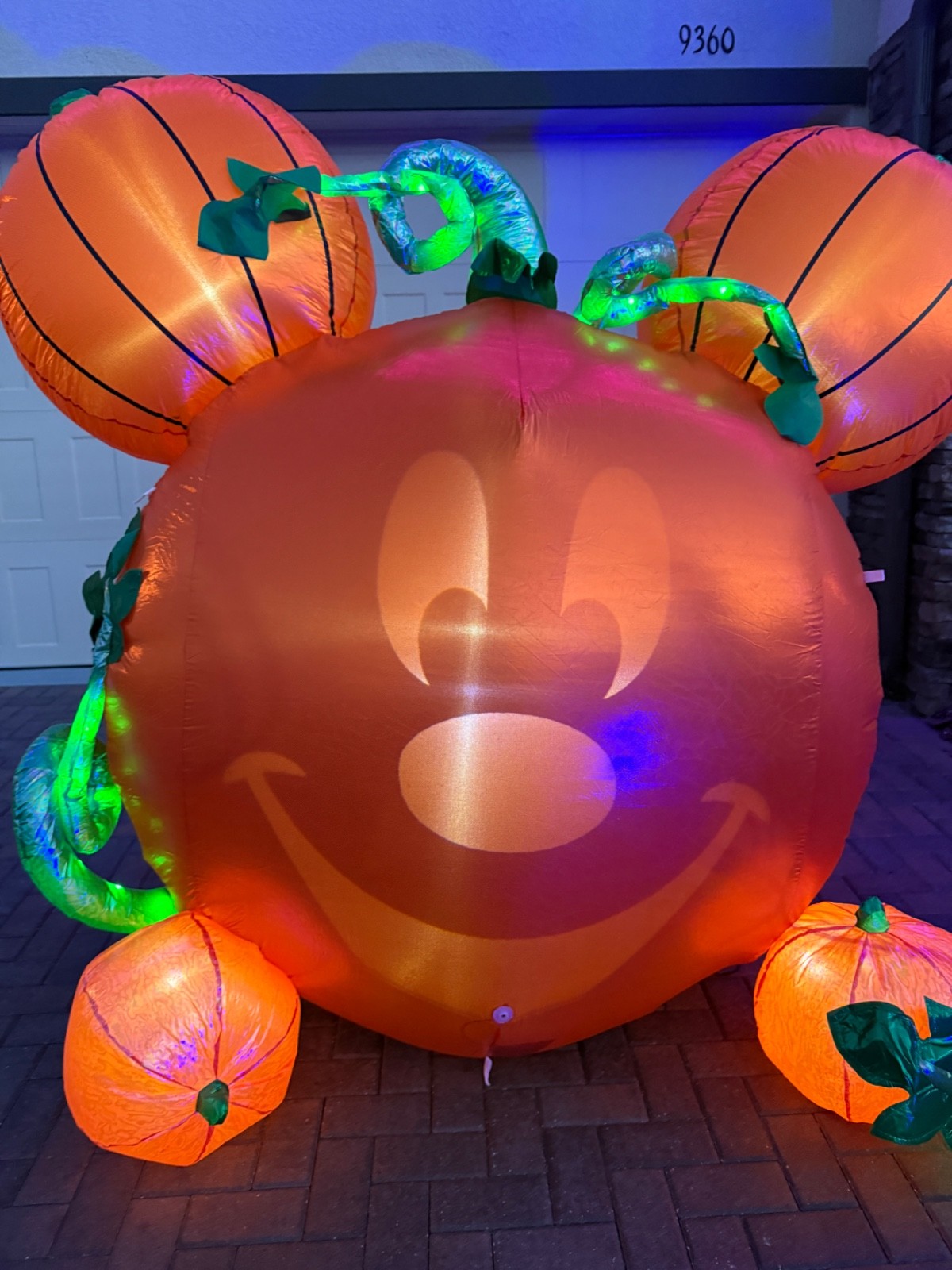GEMMY Disney  Mickey Mouse Emote Glow Inflatable Animated SINGING PUMPKIN NEW 6’