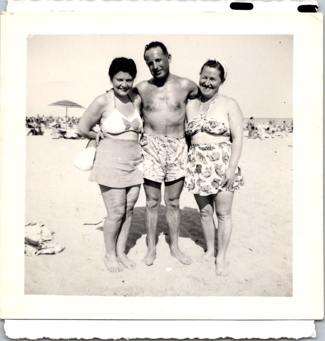 Vintage 1953 Beach Photo Man Two Women Swimsuits Handwritten Nords Summer Vintage 1953 Beach Photo Man Two Women Swimsuits Handwritten Nords Summer